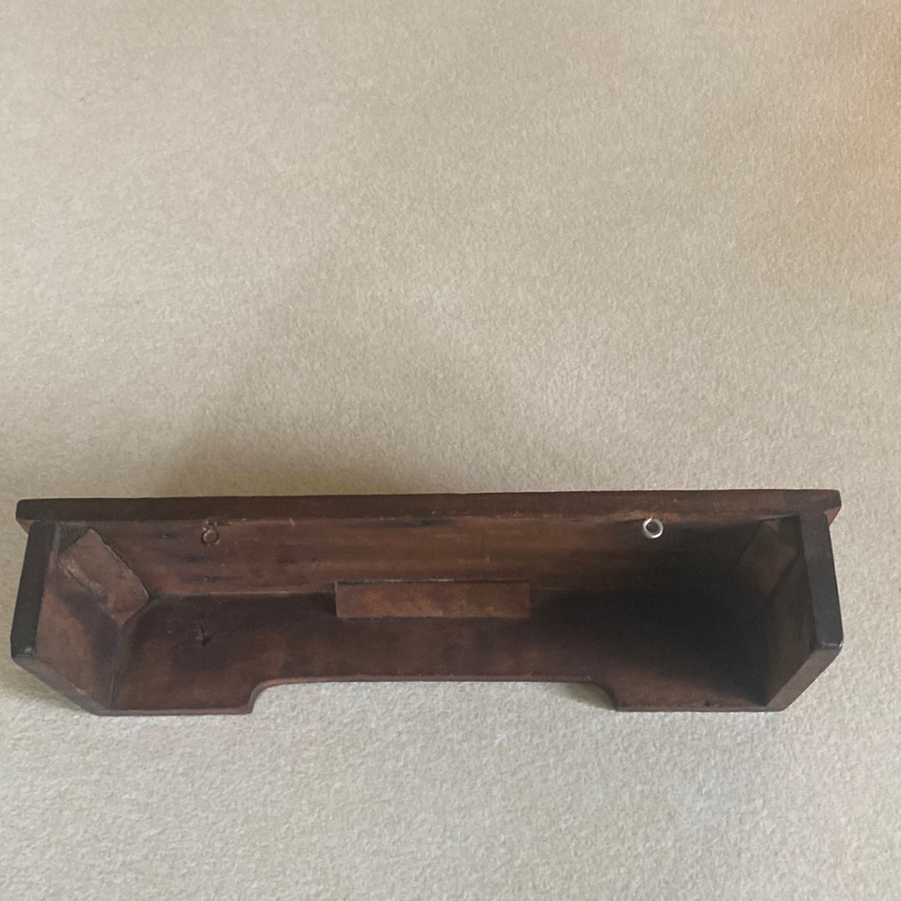 Vintage Art Deco look oak veneer wood display shelf with metal rings for hanging - Picture 5 of 11